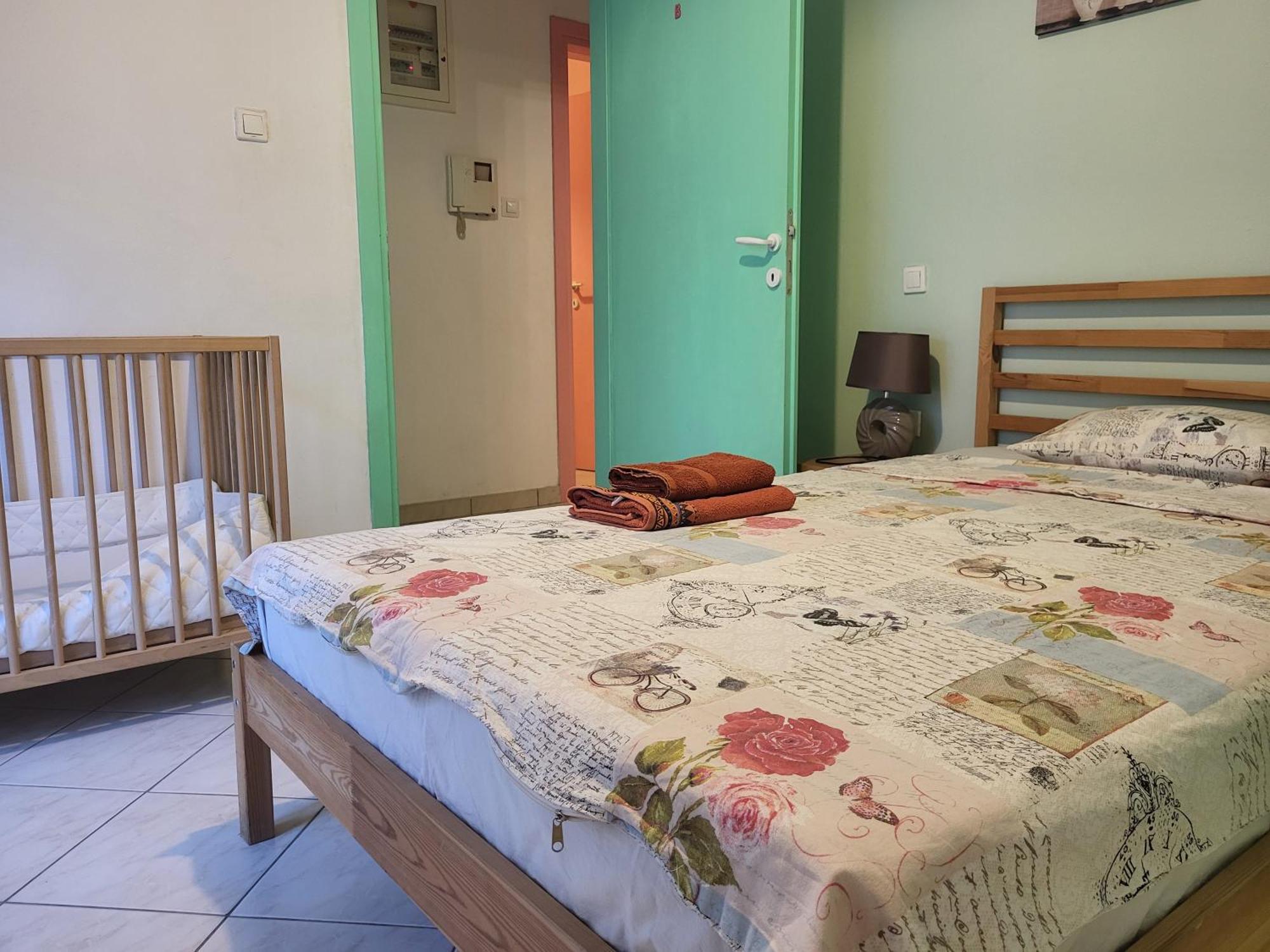 Rainbow'S Home Атина Екстериор снимка